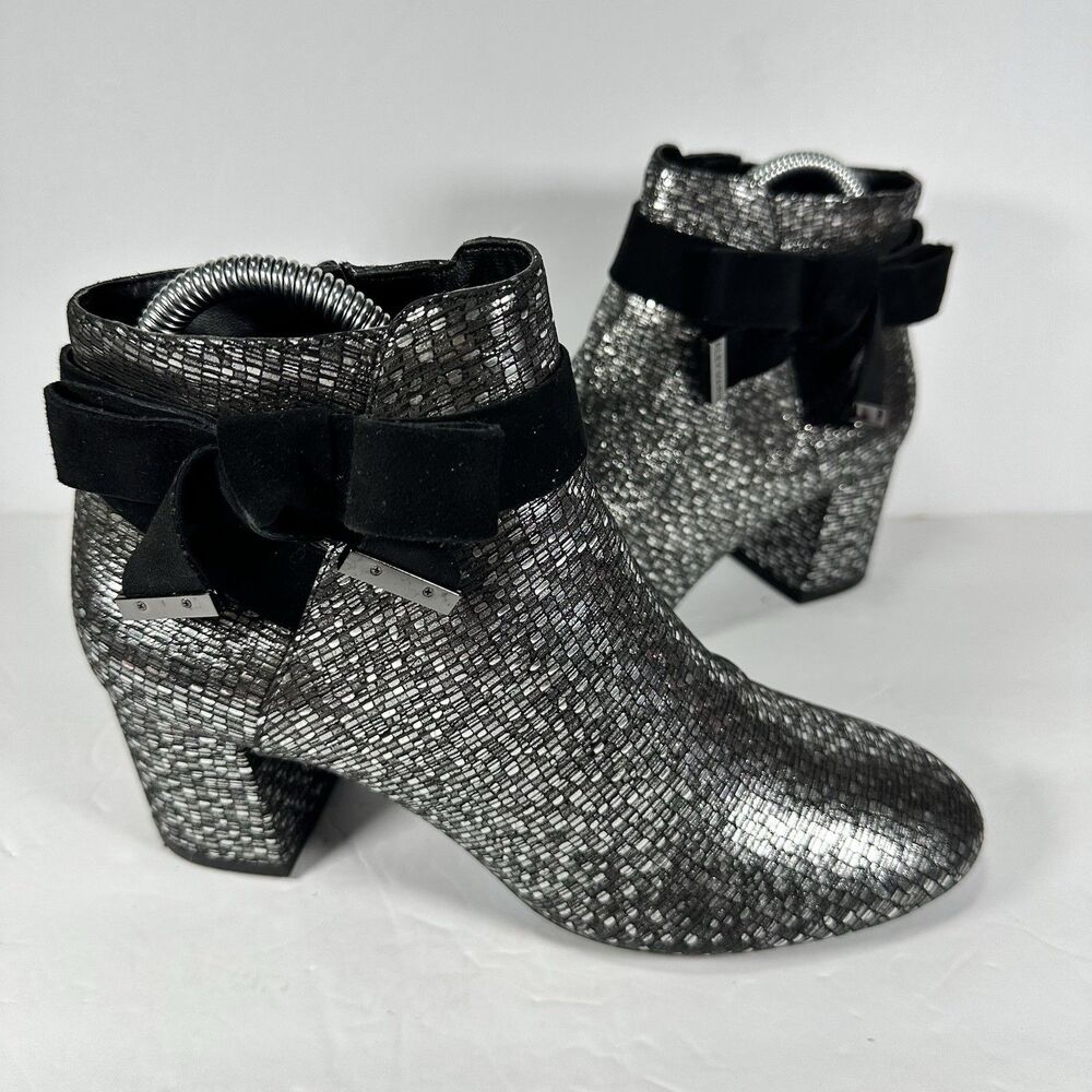 Alex Marie Silver Metallic Textured Leather Bow Ankle Boots - Size 7.5M